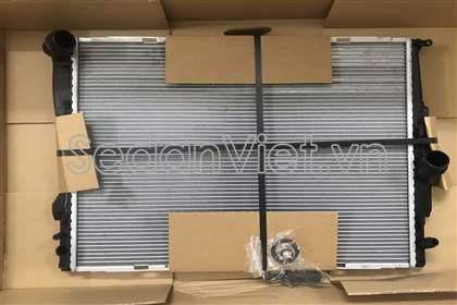 Két nước Bmw X1 2010-2012