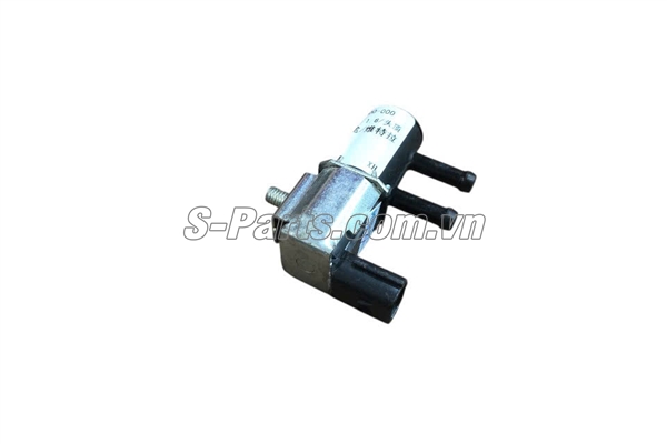 Van thu hồi xăng thừa 1811458M00000