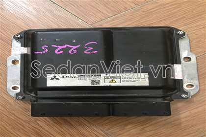 Hộp ECU 1860B583
