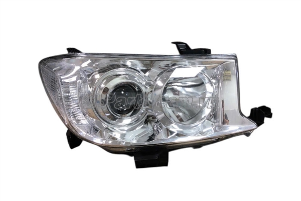 Vỏ đèn pha phải Toyota Fortuner 2009-2012