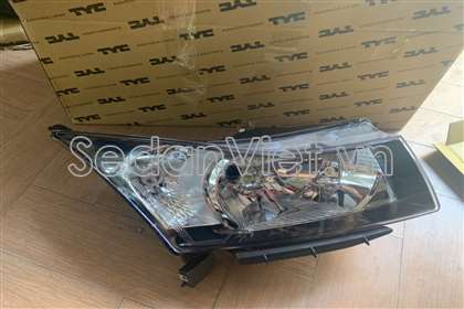 Vỏ đèn pha phải 20C939B56B