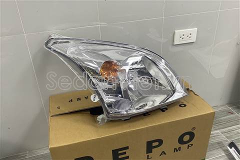 Vỏ đèn pha phải 21211D7R