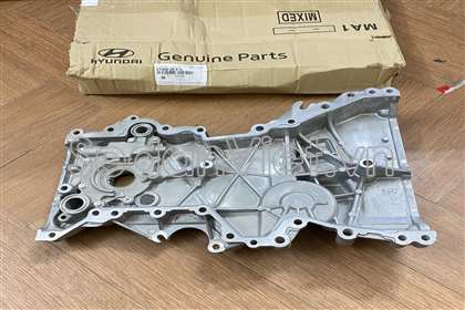 Bơm dầu động cơ 213502E310