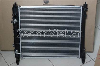 Két nước Nissan Sunny 2013-2017