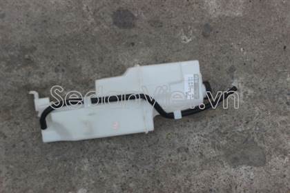 Bình nước phụ dùng cho xe Nissan Sunny 2013-2017