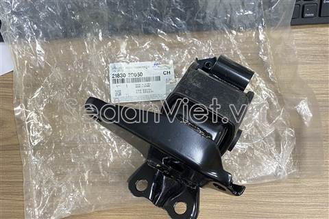 Cao su chân máy trái 218302D050