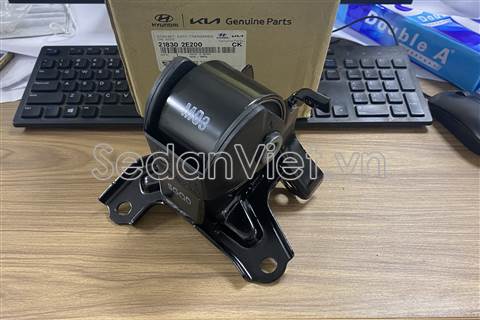 Cần chuyển số 218302E200
