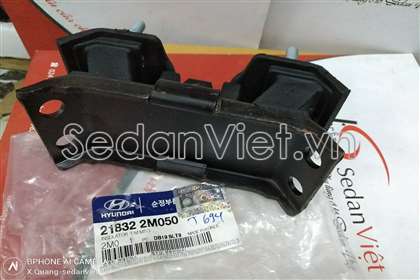 Cao su đuôi hộp số 218322M050