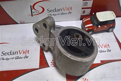 Chân máy sau 219302F050