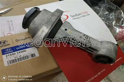 Cao su chân giằng động cơ Kia K3 2013-2016