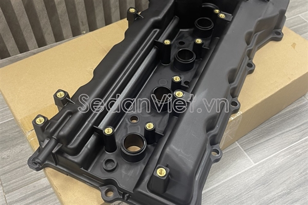 Nắp che giàn cam 224102G001