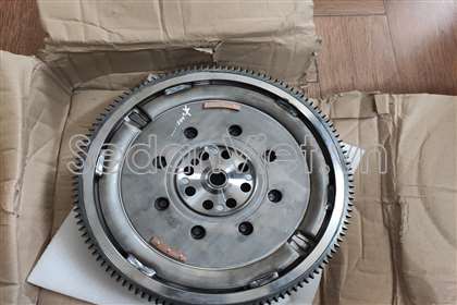 Bánh đà kép 232004A103