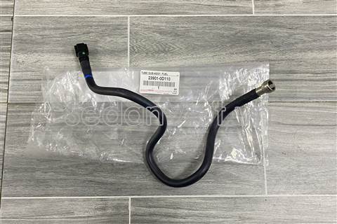 Đường ống dẫn nhiên liệu  vào thanh ray 239010D110