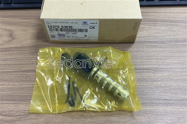 Cảm biến áp suất dầu dàn cam 2437503010