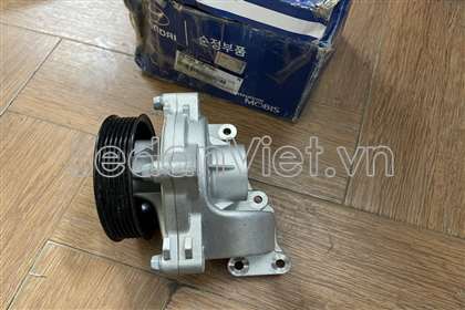 Bơm nước động cơ Hyundai Santafe 2010-2012