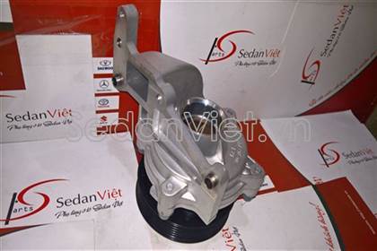 Bơm nước động cơ 251002F700