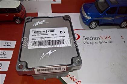 Hộp ECU 25186278