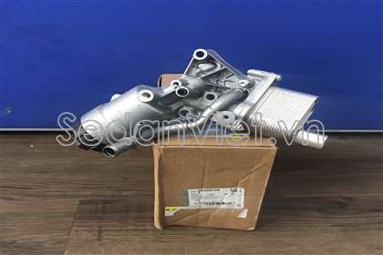 Két làm mát dầu động cơ 25200134