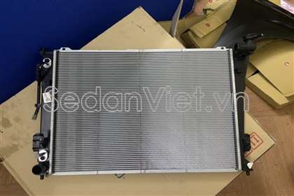 Két nước Hyundai Sonata YF 2010