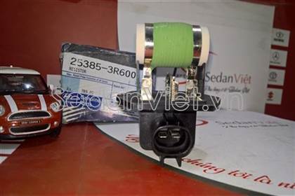 Trở quạt gió điều hòa 253853R600
