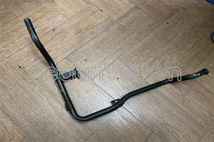 Ống nước sau thân máy