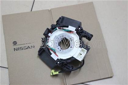 Cáp còi Nissan Tida 2008