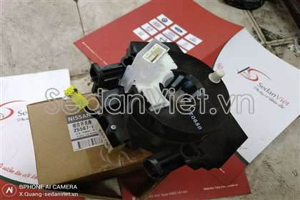 Cáp còi 25567ED501