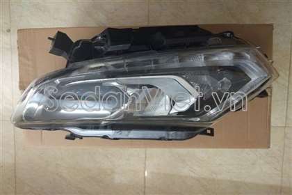 Vỏ đèn pha trái 260604CC5C