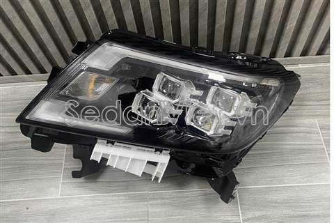 Vỏ đèn pha trái Nissan Navara 2021-2023