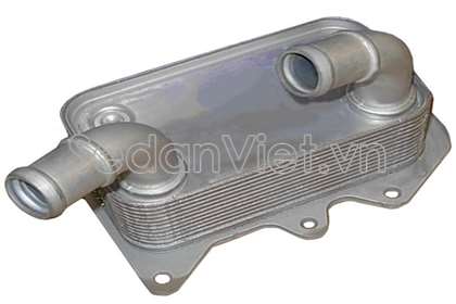 Két sinh hàn làm mát nhớt động cơ Hyundai Tucson 2010-2012
