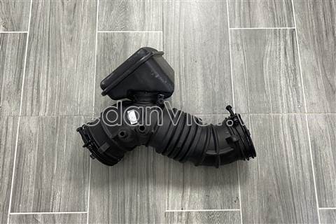 Cao su cổ hút gió vào động cơ Hyundai Tucson 2010-2012