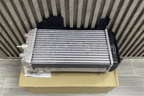 Két làm mát turbo 282712F680