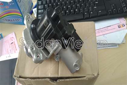 Van tuần hoàn khí xả 284102F600