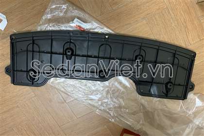 Chắn bùn gầm máy giữa Kia Sedona 2019-2021