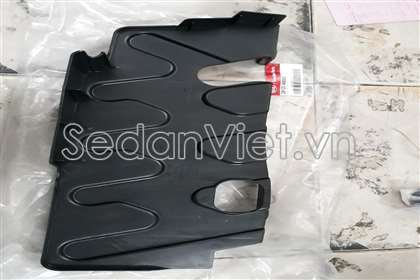 Chắn bùn gầm máy phải Kia Sedona 2015-2017