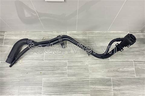 Cổ đổ nhiên liệu 310302B900
