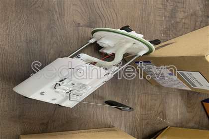 Cụm bơm xăng 31110B4000