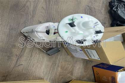 Cụm bơm xăng 31110B4000