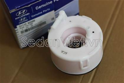 Lọc xăng 311123Q500
