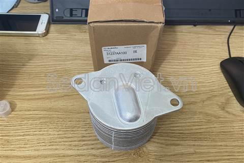 Két làm mát dầu hộp số 31237AA100