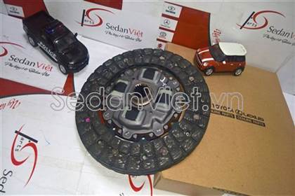 Lá côn Toyota Corolla Altis 2000