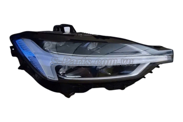 Vỏ đèn pha phải 31656553