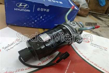 Bơm tay nhiên liệu 319704F800