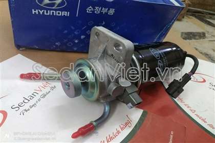 Bơm tay nhiên liệu 319704F800