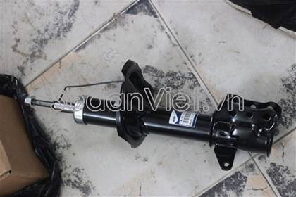 Giảm xóc sau Ford Laser 2004
