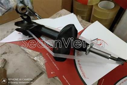 Giảm xóc trước Mitsubishi Lancer 1997