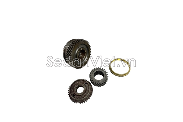 Bánh răng số 5 hộp số sàn Toyota Fortuner 2011-2014