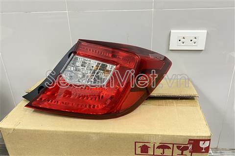 Đèn hậu 33500TG4T51