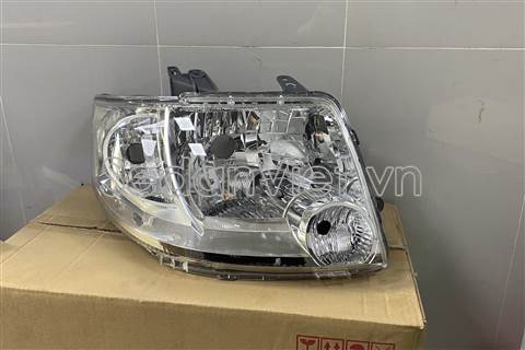 Vỏ đèn pha phải 3512060K01000