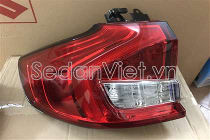 Đèn hậu ngoài trái 3560473R10000